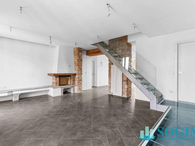 Appartamento in vendita a Milano MI