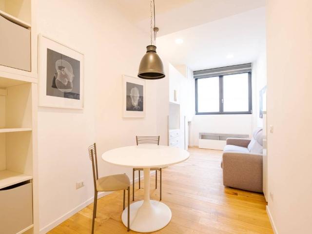 Appartamento in vendita a Milano MI
