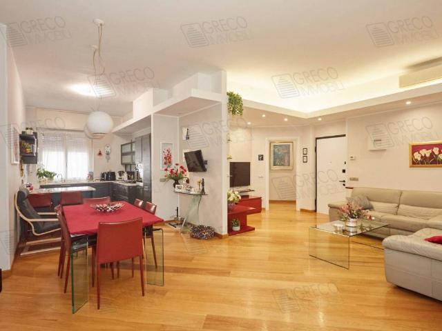 Appartamento in vendita a Milano MI