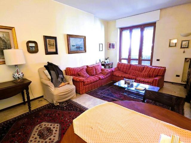 Appartamento in vendita a Milano MI