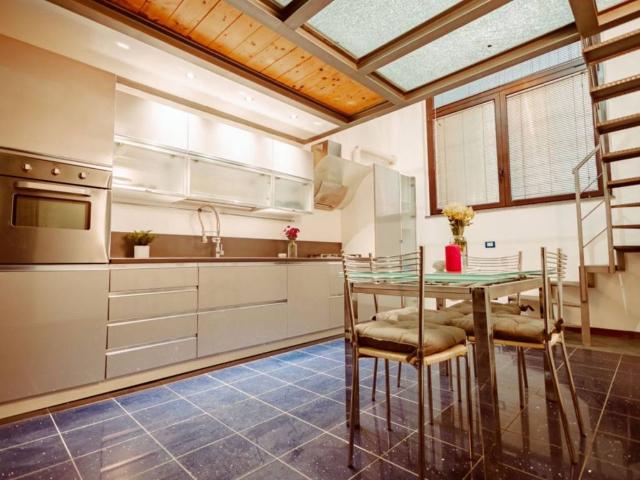 Appartamento in vendita a Milano MI