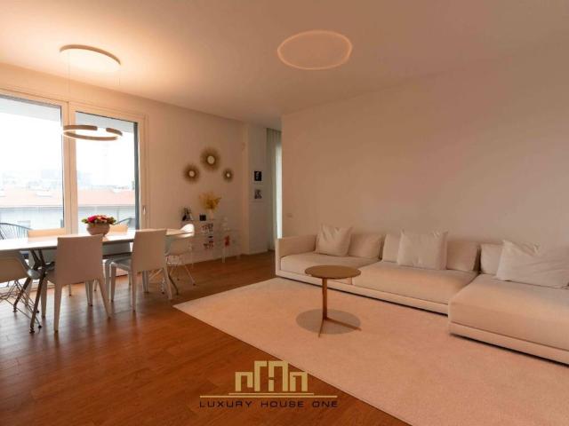 Appartamento in vendita a Milano MI
