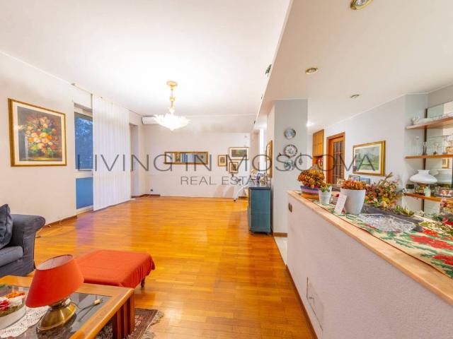Appartamento in vendita a Milano MI