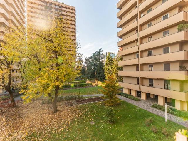 Appartamento in vendita a Milano MI