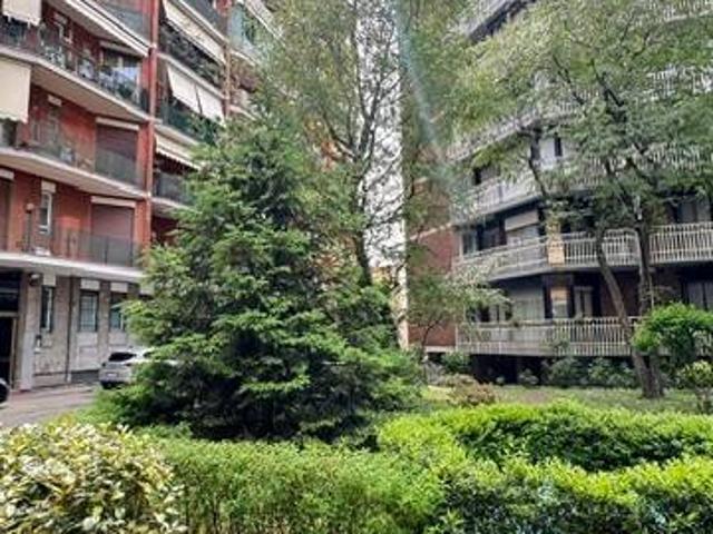 Appartamento in vendita a Milano MI