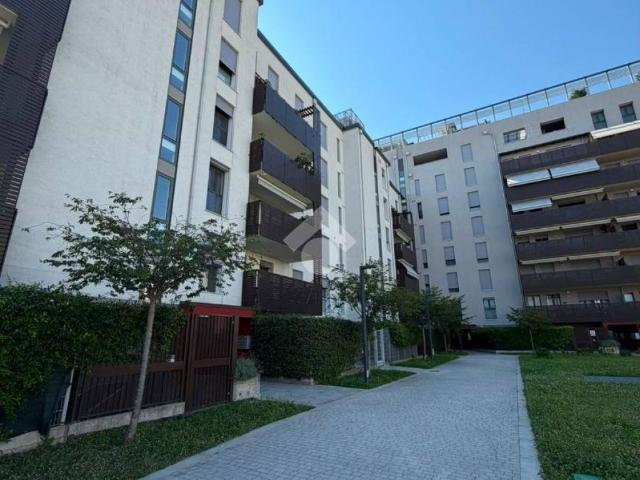 Appartamento in vendita a Milano MI