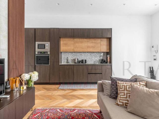 Appartamento in vendita a Milano MI
