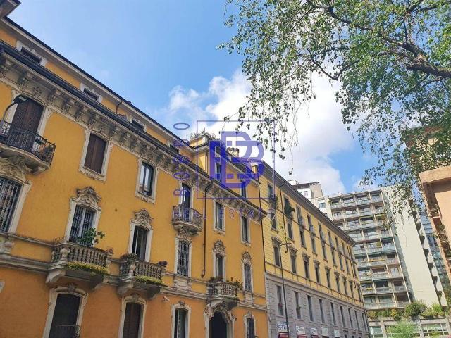 Appartamento in vendita a Milano MI