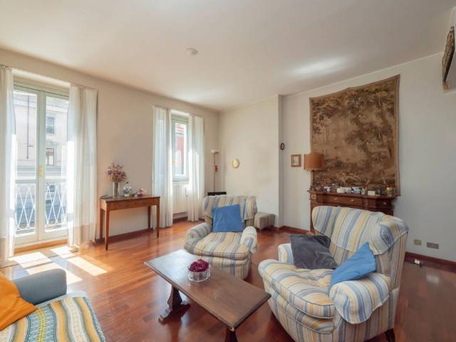 Appartamento in vendita a Milano MI