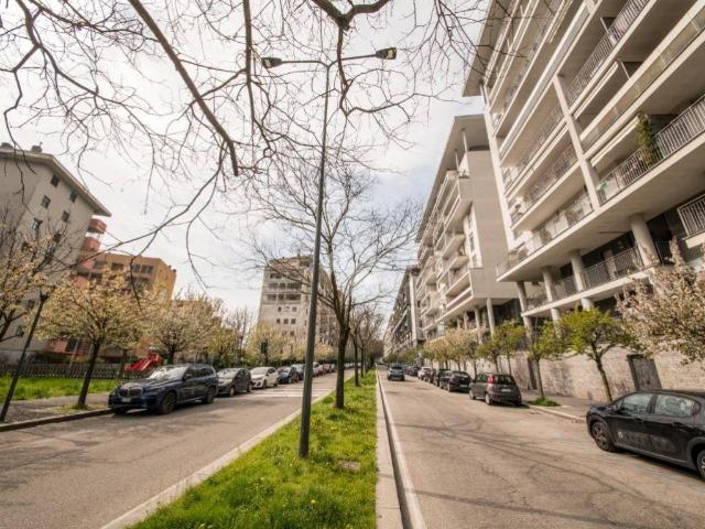 Appartamento in vendita a Milano MI
