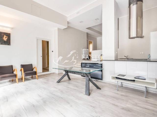 Appartamento in vendita a Milano MI
