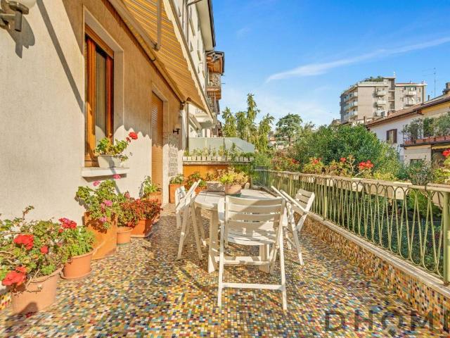 Appartamento in vendita a Milano MI