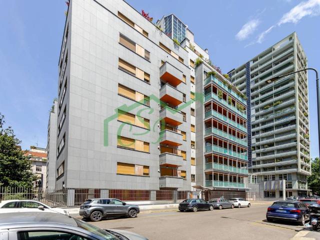 Appartamento in vendita a Milano MI