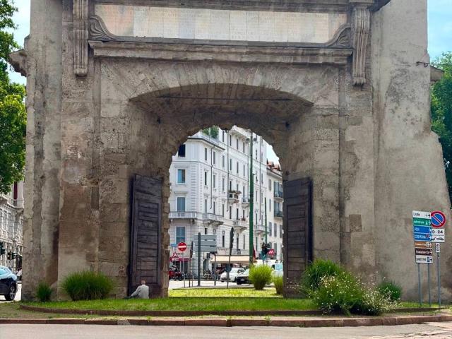 Appartamento in vendita a Milano MI