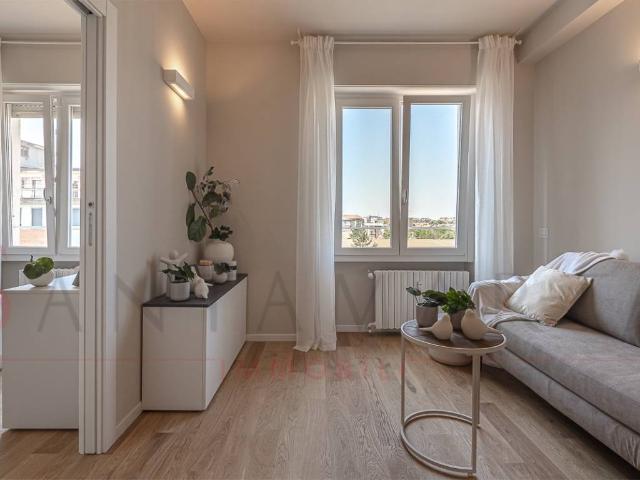 Appartamento in vendita a Milano MI