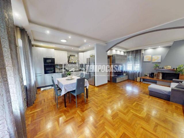 Appartamento in vendita a Milano MI