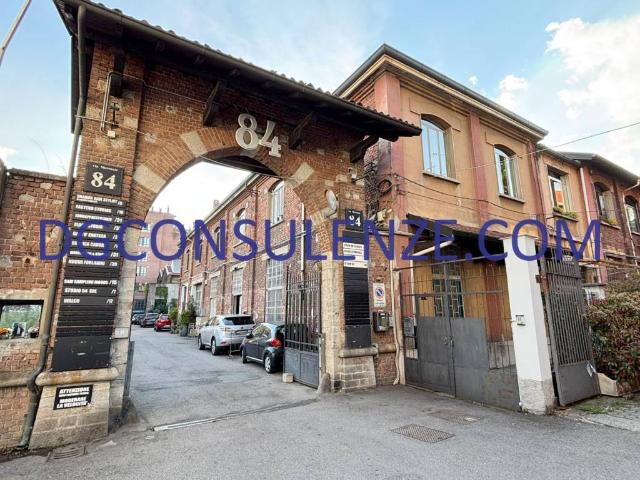 Appartamento in vendita a Milano MI