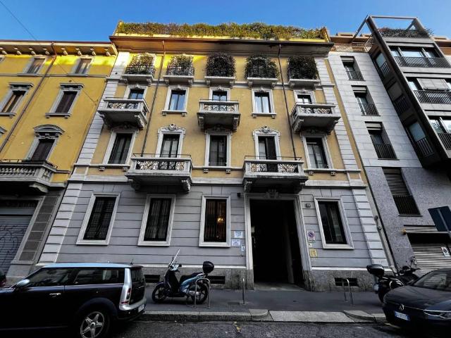 Appartamento in vendita a Milano MI