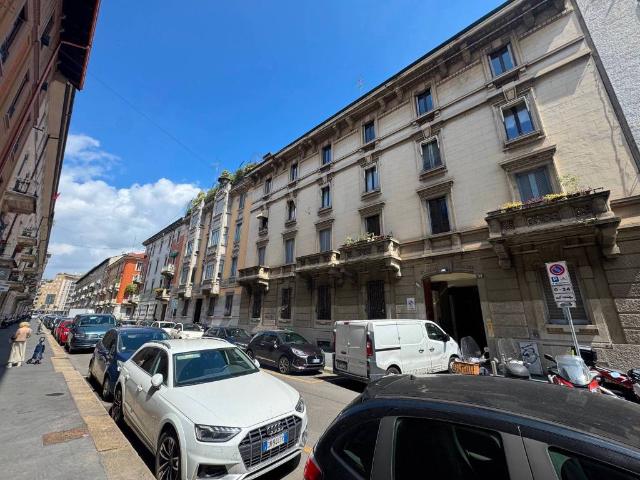 Appartamento in vendita a Milano MI