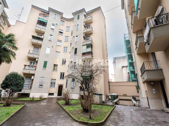 Appartamento in vendita a Milano MI