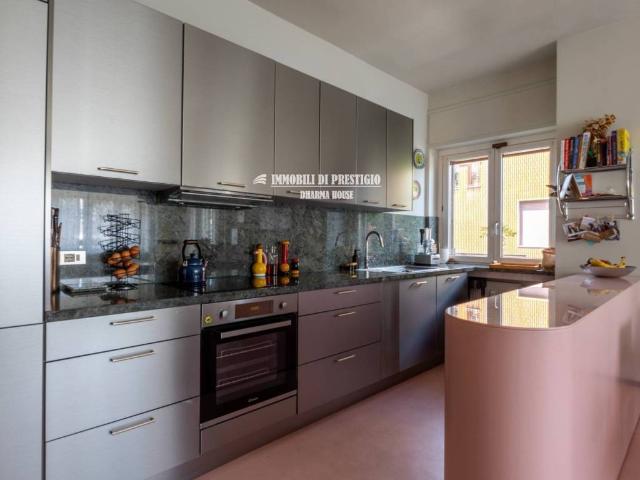 Appartamento in vendita a Milano MI