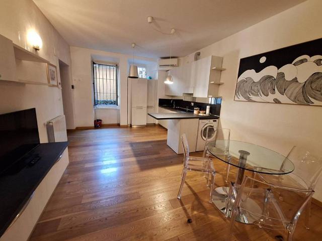 Appartamento in vendita a Milano MI