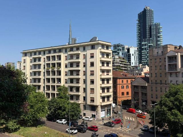 Appartamento in vendita a Milano MI
