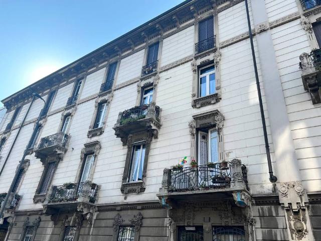 Appartamento in vendita a Milano MI