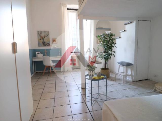 Appartamento in vendita a Milano MI