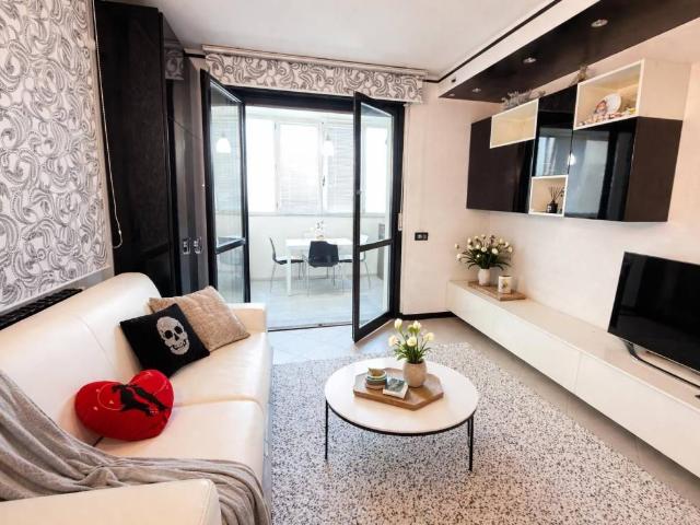 Appartamento in vendita a Milano MI