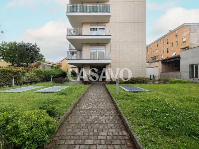 Appartamento in vendita a Milano MI