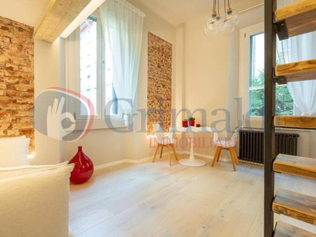 Appartamento in vendita a Milano MI