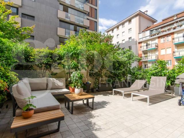 Appartamento in vendita a Milano MI