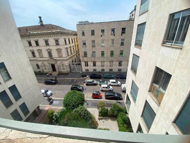 Appartamento in vendita a Milano MI