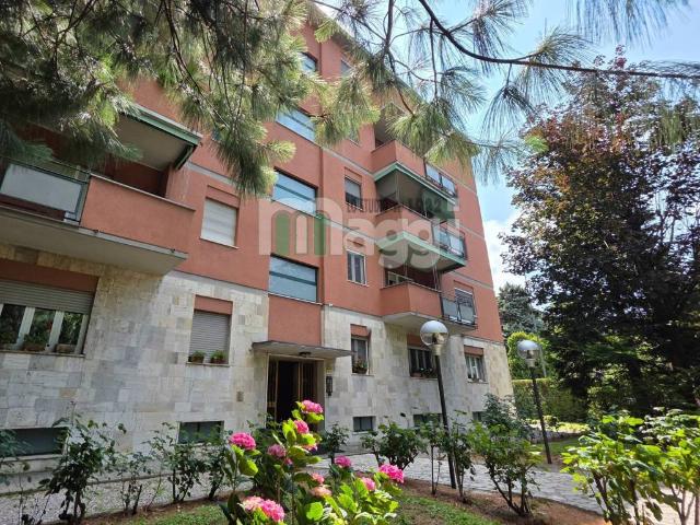 Appartamento in vendita a Milano MI