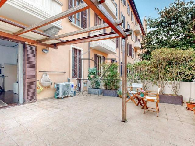Appartamento in vendita a Milano MI