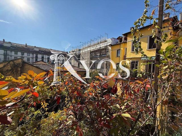 Appartamento in vendita a Milano MI