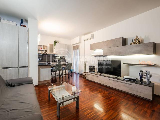 Appartamento in vendita a Milano MI