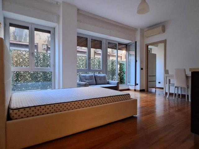 Appartamento in vendita a Milano MI