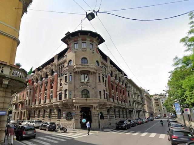Appartamento in vendita a Milano MI