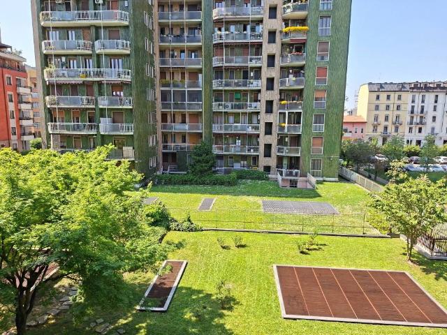 Appartamento in vendita a Milano MI