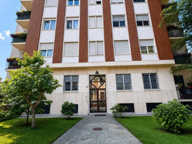 Appartamento in vendita a Milano MI