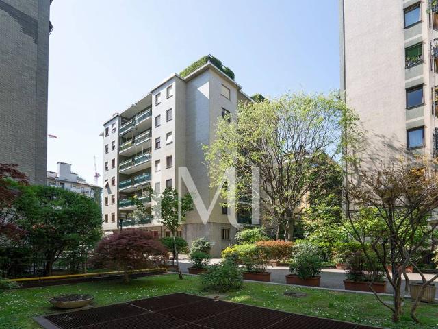Appartamento in vendita a Milano MI