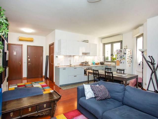 Appartamento in vendita a Milano MI