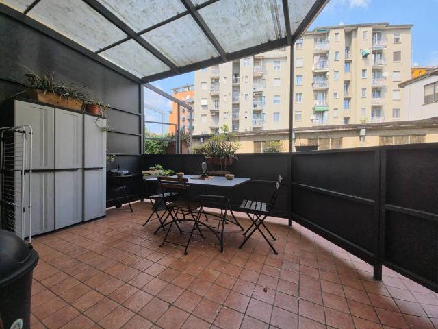 Appartamento in vendita a Milano MI