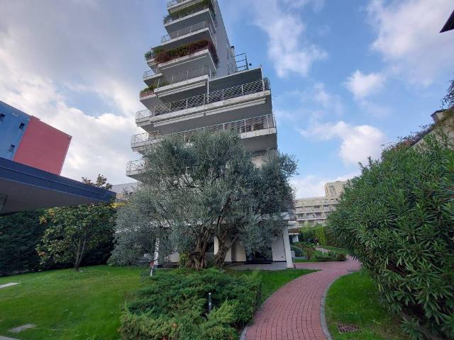 Appartamento in vendita a Milano MI