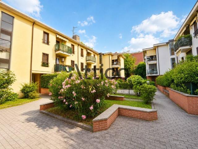 Appartamento in vendita a Milano MI