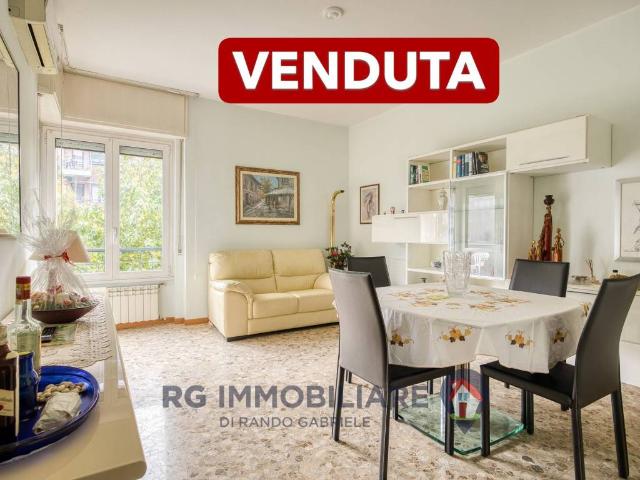 Appartamento in vendita a Milano MI