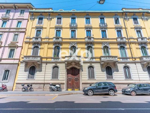 Appartamento in vendita a Milano MI