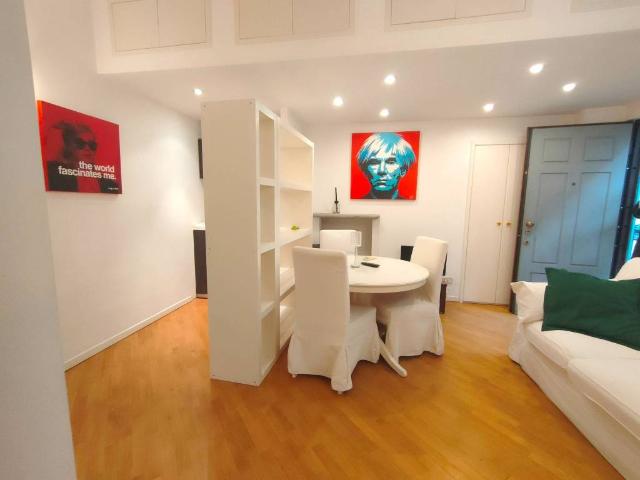 Appartamento in vendita a Milano MI